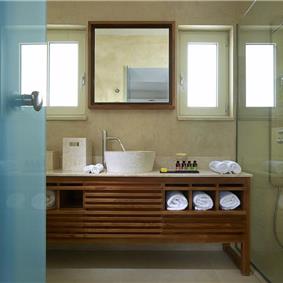 Selection of 3 & 4 bedroom villas with pool near Chania, sleeps 6-8